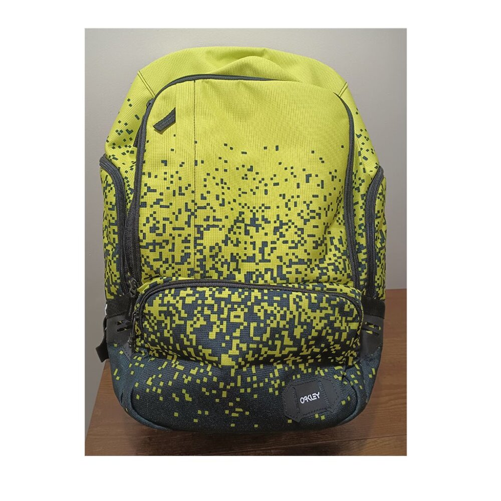 Oakley Backpack NWT Green and Black